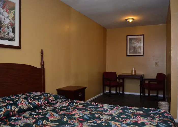Everkleen Motel Downtown